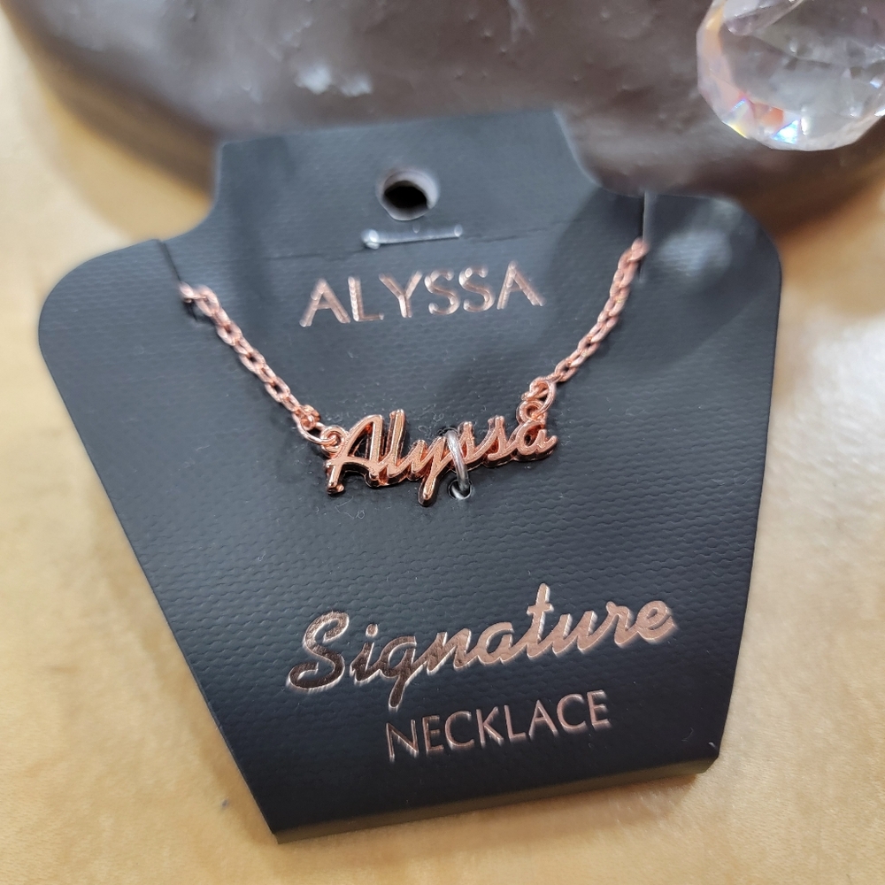 ALYSSA Personalized Name In Rose Gold Necklace